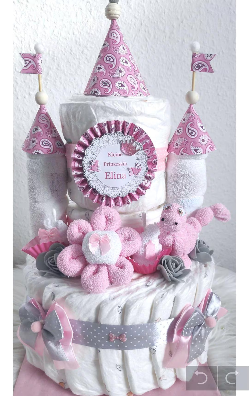 Handgefertigte Windeltorte